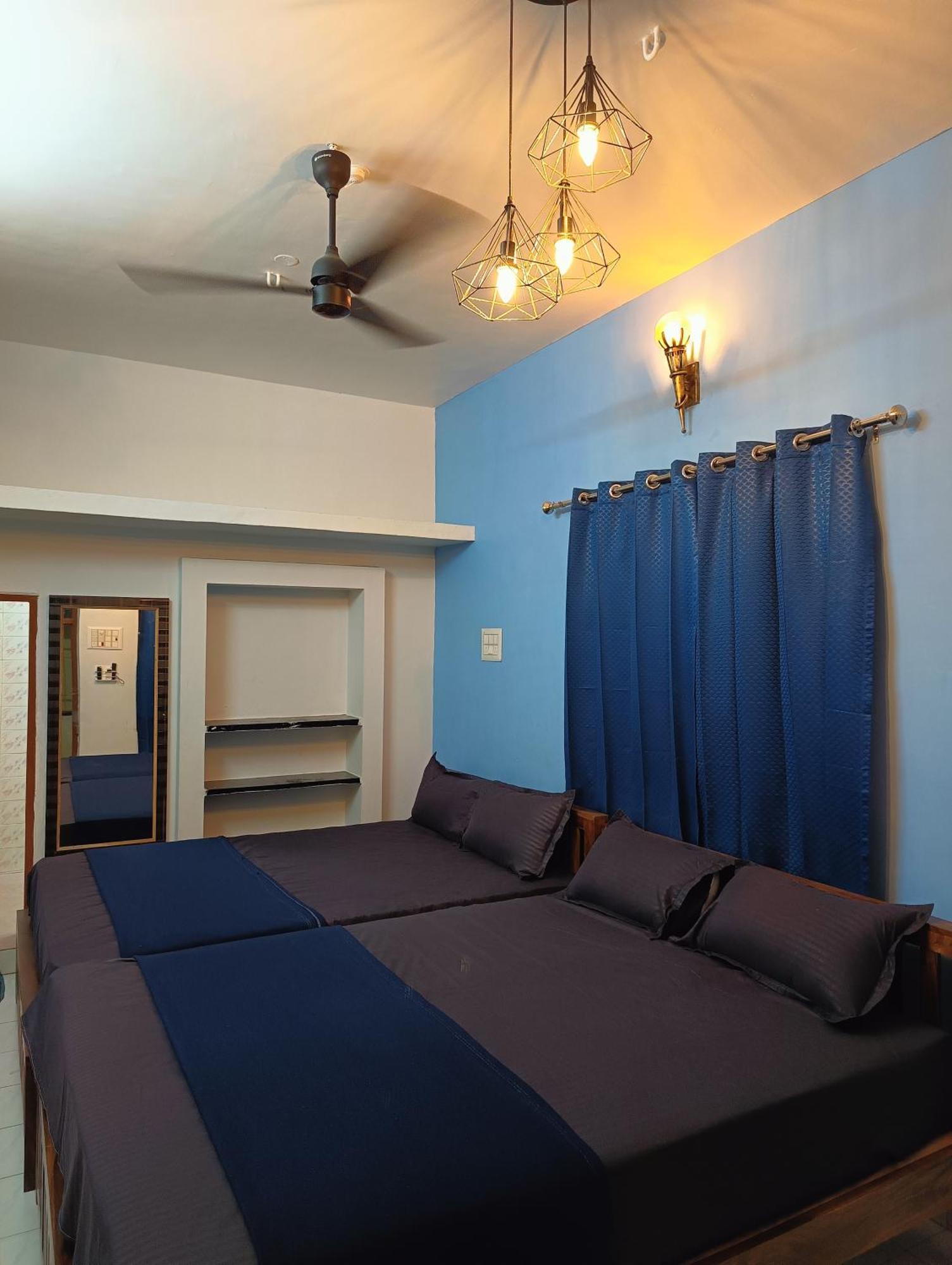 Omkara - The Fives Guest House Tiruvannāmalai Quarto foto